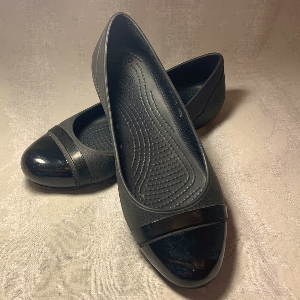 Dressy Crocs Shoes 7.5 Black
